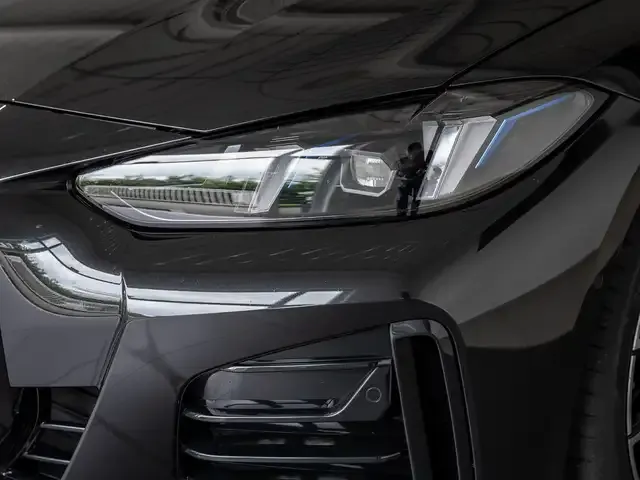BMW 440