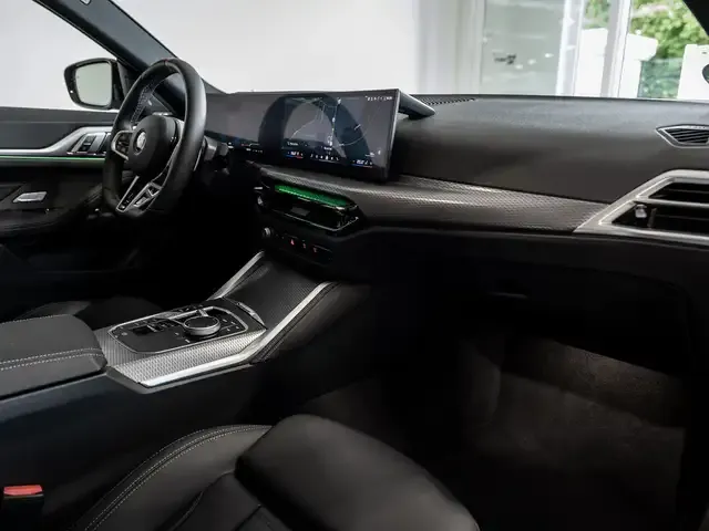 BMW 440