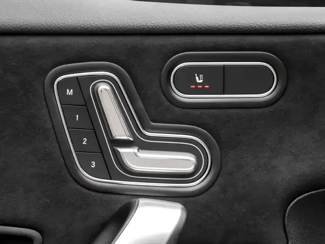 Mercedes-Benz A 220
