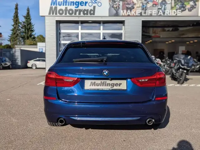 BMW 530