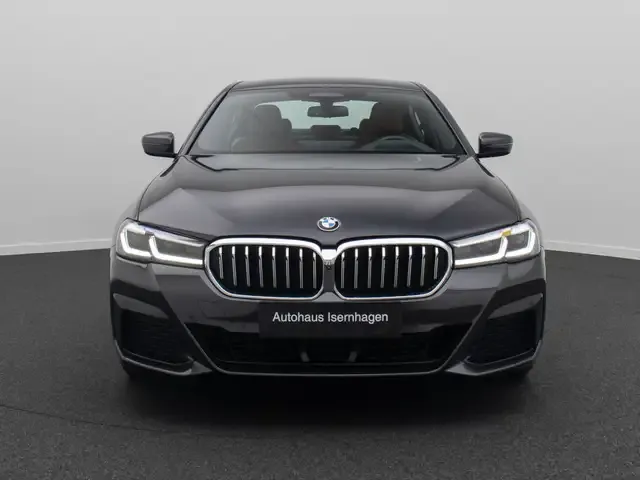 BMW 545