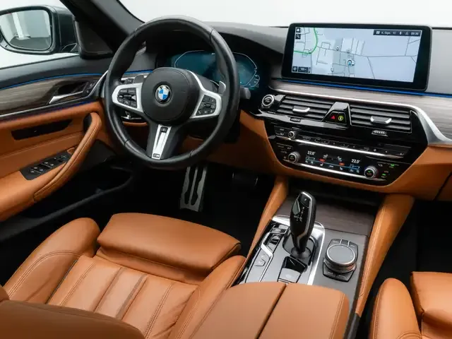 BMW 545