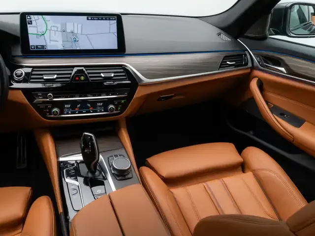 BMW 545