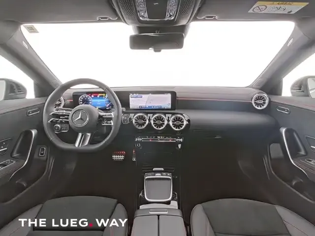 Mercedes-Benz CLA 180