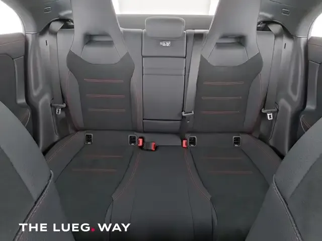 Mercedes-Benz CLA 180