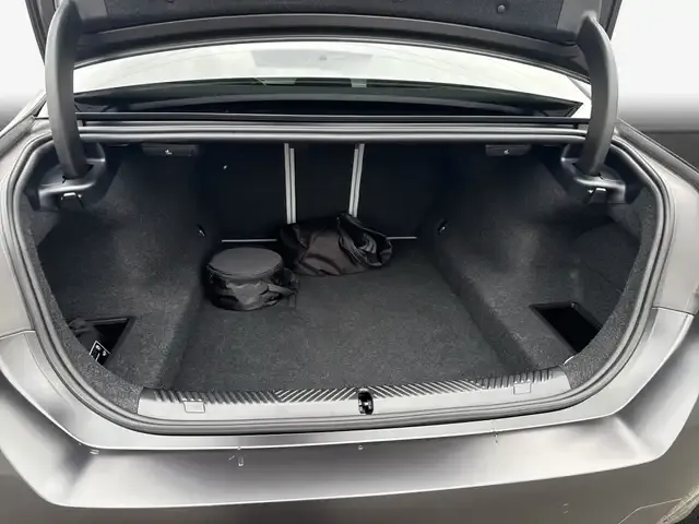 BMW 550