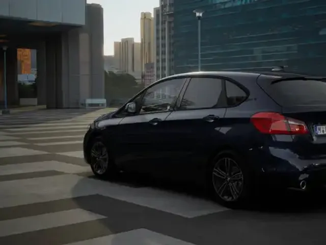 BMW 218
