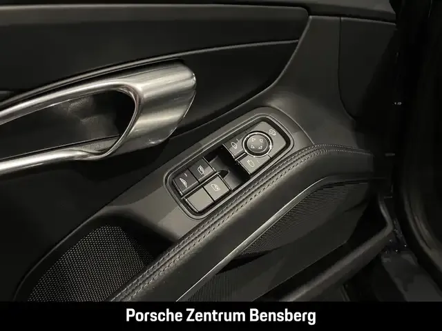 Porsche 991