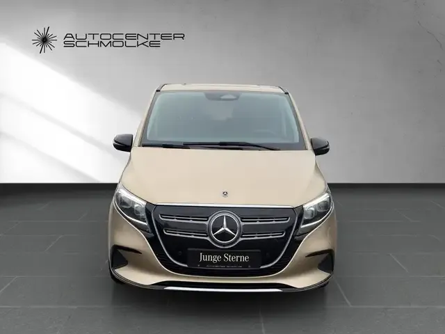 Mercedes-Benz EQV 300