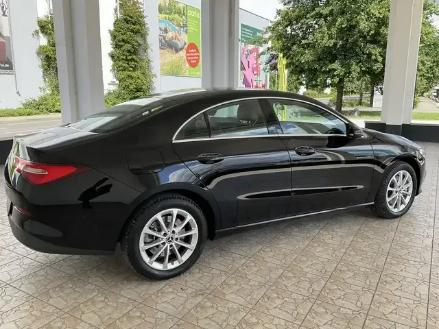 Mercedes-Benz CLA 250