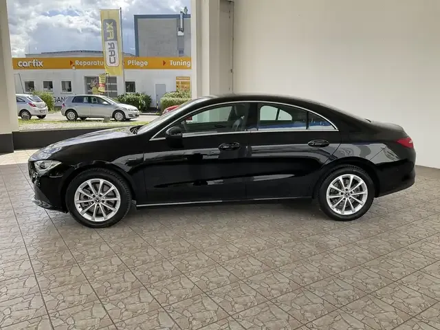 Mercedes-Benz CLA 250