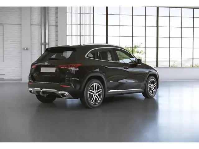Mercedes-Benz GLA 250