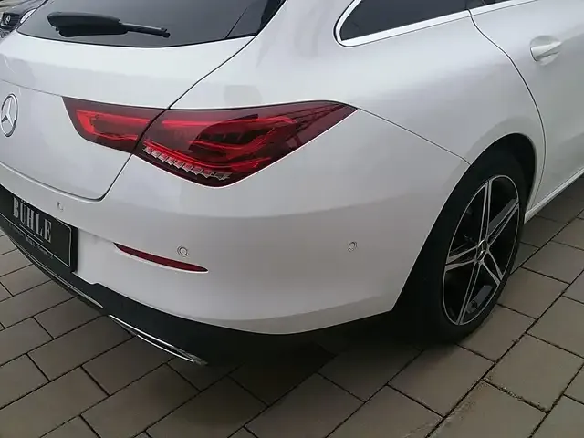 Mercedes-Benz CLA 180