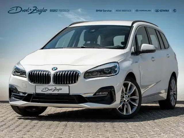 BMW 220