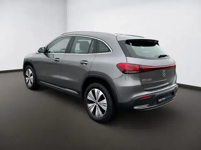 Mercedes-Benz EQA 250