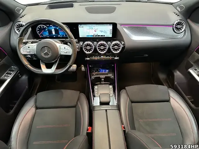 Mercedes-Benz GLA 220