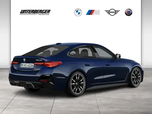 BMW 440
