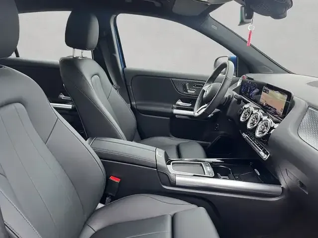 Mercedes-Benz EQA 250