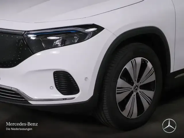 Mercedes-Benz EQA 300