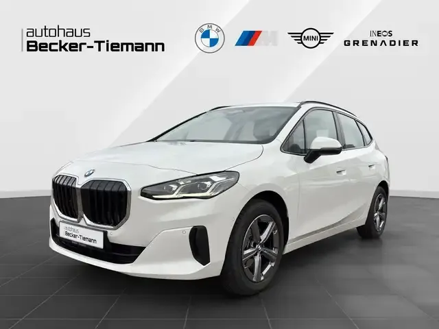 BMW 220