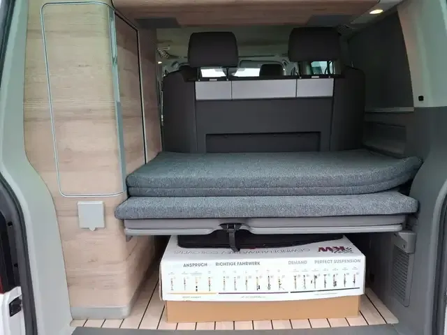 Volkswagen T6 California