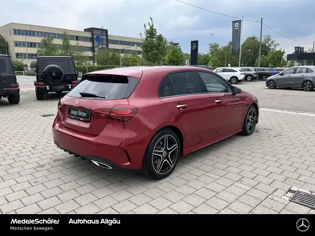 Mercedes-Benz A 200