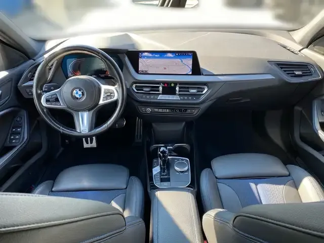 BMW 120