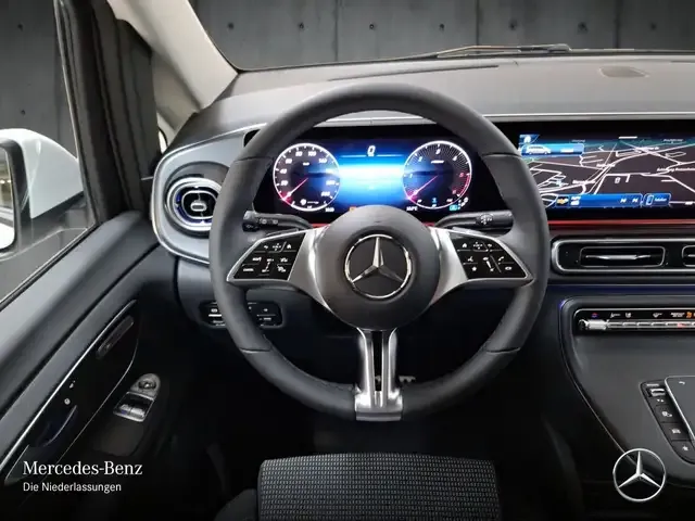Mercedes-Benz V 250