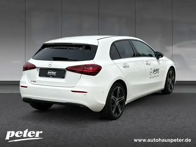 Mercedes-Benz A 180