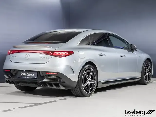 Mercedes-Benz EQE 53