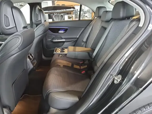 Mercedes-Benz C 200