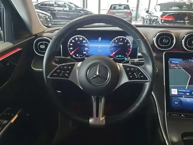 Mercedes-Benz C 200
