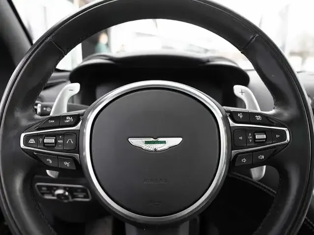 Aston Martin DBX