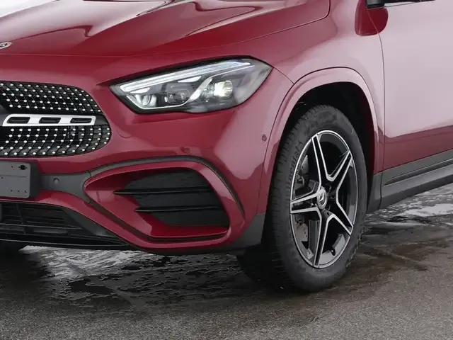 Mercedes-Benz GLA 250