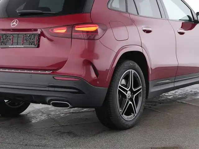 Mercedes-Benz GLA 250