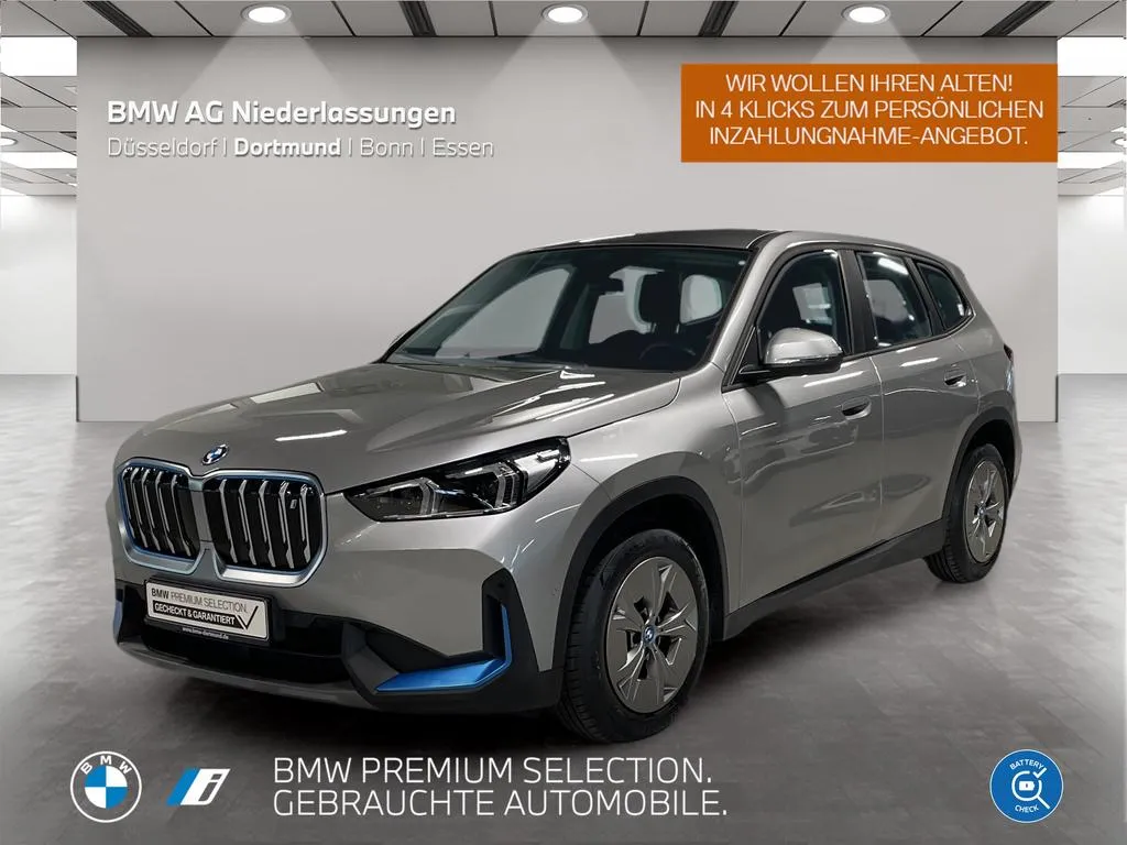 BMW iX1