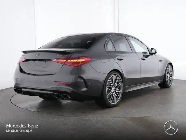 Mercedes-Benz C 63 AMG