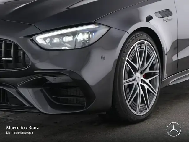 Mercedes-Benz C 63 AMG