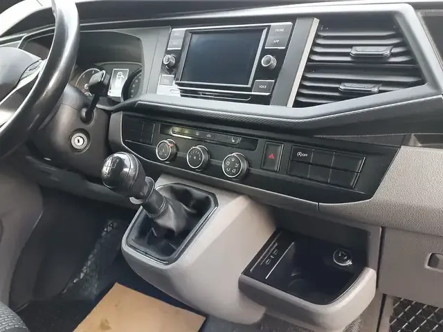 Volkswagen T6.1 Transporter