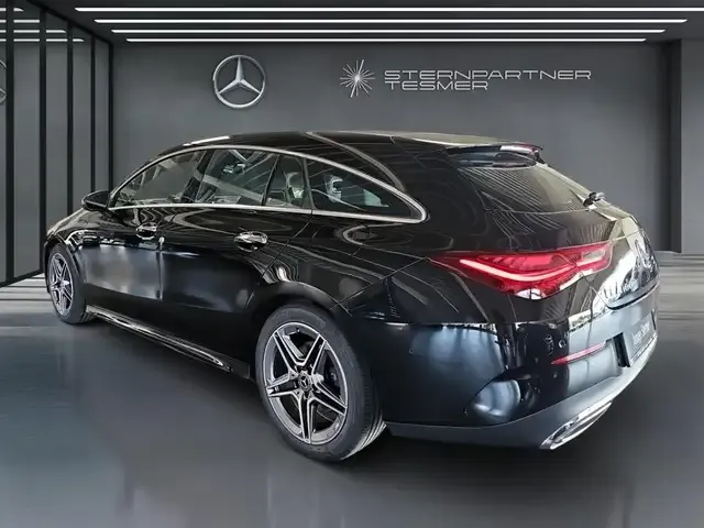 Mercedes-Benz CLA 180