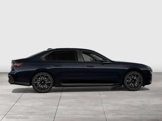 BMW 760