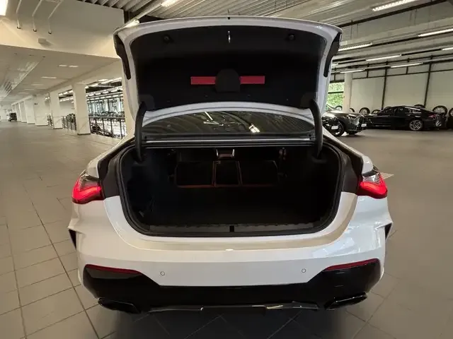 BMW 440