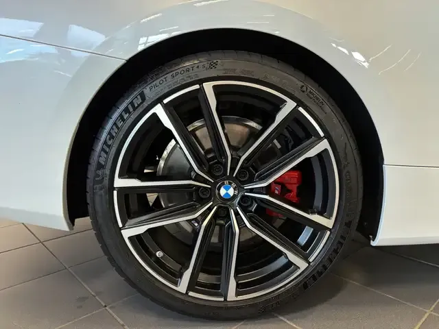 BMW 440