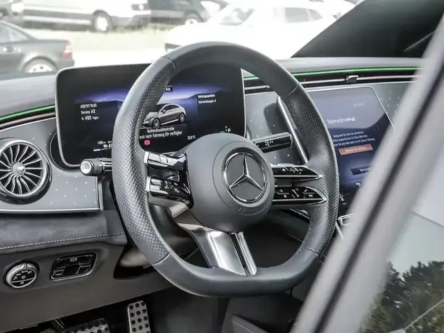 Mercedes-Benz EQE 300
