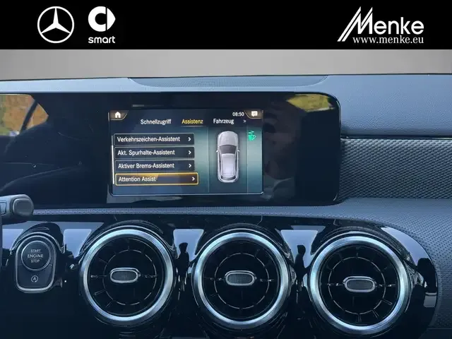 Mercedes-Benz A 200