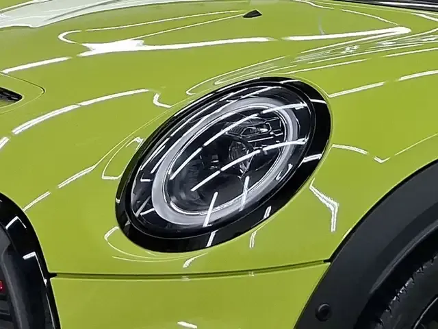 MINI John Cooper Works Cabrio