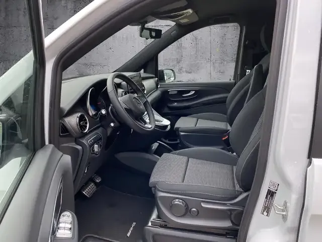 Mercedes-Benz V 250
