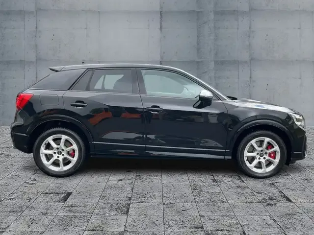 Audi SQ2