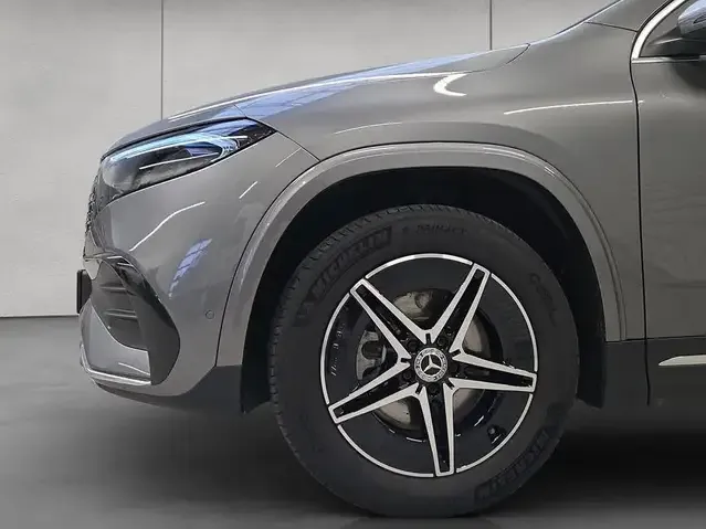Mercedes-Benz EQA 300