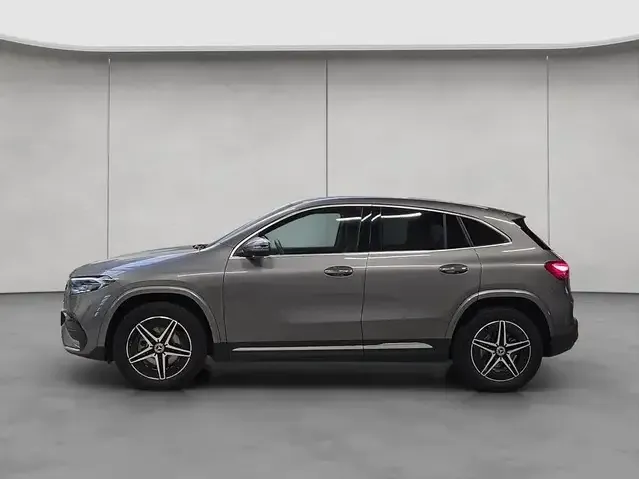 Mercedes-Benz EQA 300